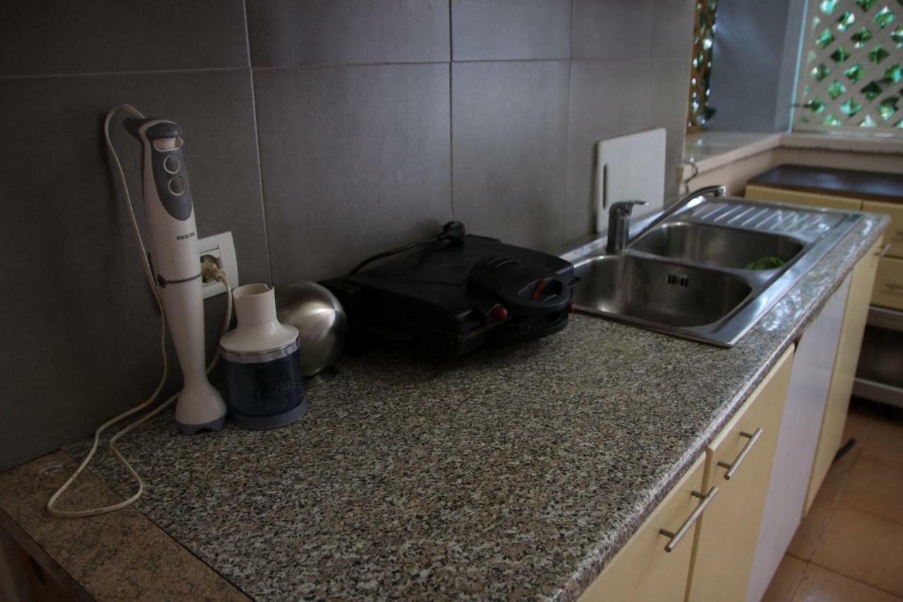 Eden Hostel Tirana Bagian luar foto