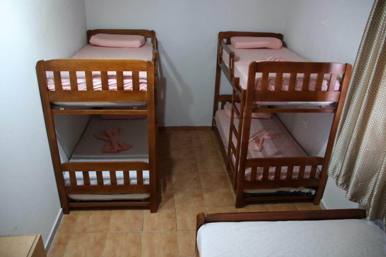 Eden Hostel Tirana Bagian luar foto
